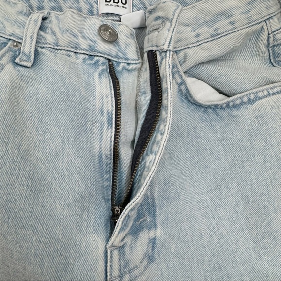 BDG Urban Outfitters High-Rise Baggy Jeans Bleached Light Wash 90’s Skater 28 - Picture 6 of 15